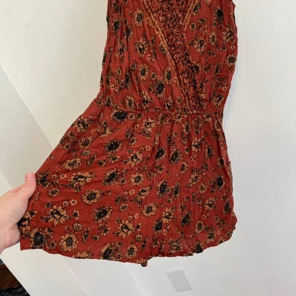 MOSSIMO SUPPLY CO Rust Red Burnt Orange Floral Sunflower Boho Sleeveless Romper - Picture 8 of 16